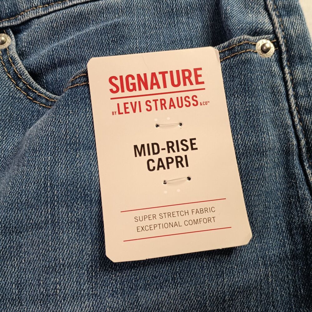 Signature by Levi Strauss Mid Rise Capri Women’s 4 W27 Cuff Ankle Denim Jeans - Picture 4 of 8